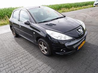 Peugeot 206+ 1.4 picture 4