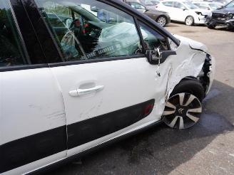 Citroën C3 1.2 12V e-THP PureTech 110 picture 7