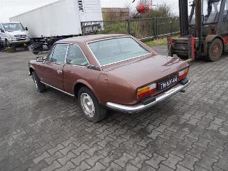 Peugeot 504 Coupe 2.0 picture 2