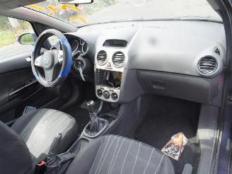 Opel Corsa 1.2 picture 5