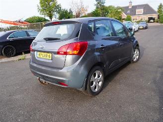 Vrakbiler auto Kia Venga 1.6 2010/6