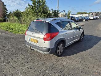 Peugeot 207 1.6 16V (EP6(5FW)) picture 1