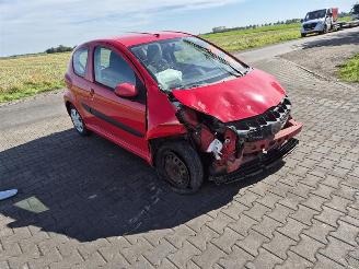 Toyota Aygo 1.0 12V VVT-i (1KR-FE) picture 4