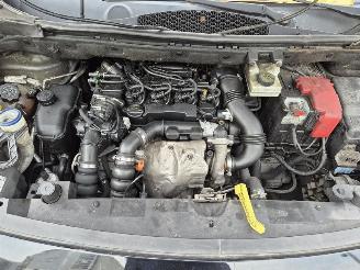 Peugeot Partner 1.6 HDI 90 16V (DV6ATED4(9HX)) picture 6