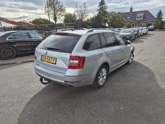 Skoda Octavia 1.0 TSI 12V picture 1