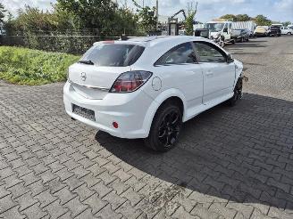 Opel Astra 1.6 16V picture 1