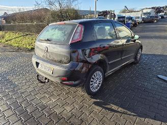 Unfallwagen Fiat Punto Evo 1.3 JTD 2011/3