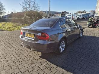 Uttjänta bilar auto BMW 3-serie 3251 2006/9