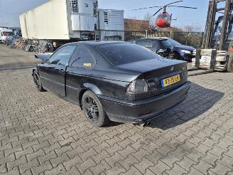 BMW 3-serie 318i Coupe picture 2