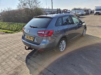 Vrakbiler auto Seat Ibiza st 1.2 tdI 2012/11