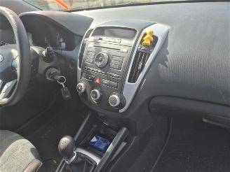 Kia Ceed 1.4 picture 6