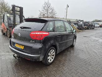 Citroën C4-picasso 1.6 Vti picture 3