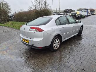 Vrakbiler auto Renault Laguna 2.0 2010/2