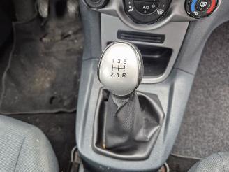 Ford Fiesta 1.25 picture 7