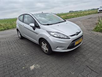 Ford Fiesta 1.25 picture 4