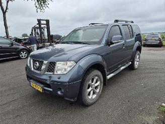 Nissan Path-finder 2.5 dCi 4x4 VAN picture 3