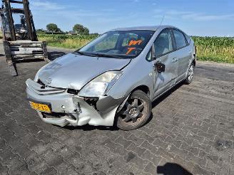 Toyota Prius 1.5 Hybrid picture 3