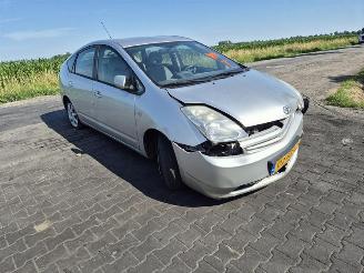 Toyota Prius 1.5 Hybrid picture 4