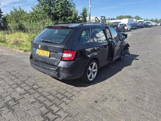 Vrakbiler auto Skoda Fabia Combi 1.2 TSi 2015/5