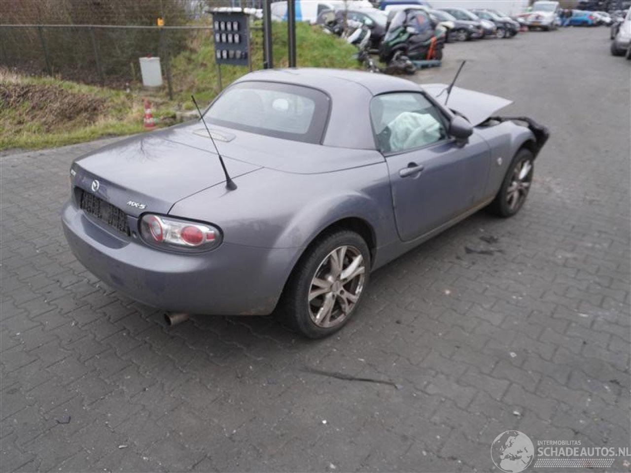 Mazda MX-5 2.0 16v