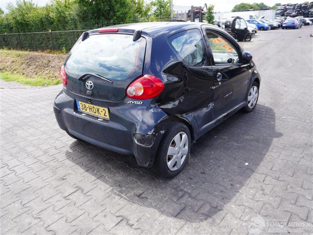 Toyota Aygo 1.0 12v
