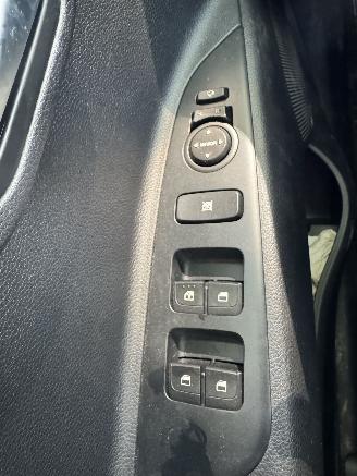 Kia Stonic 1.0 dynamic line picture 16