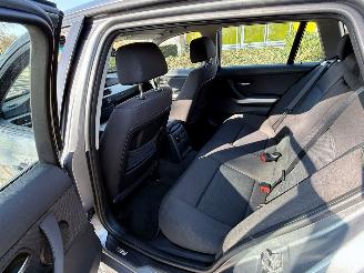 BMW 3-serie 105 kW (143 PK)  1995 cc. picture 12