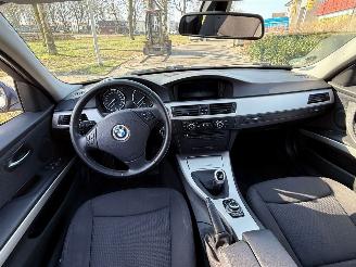 BMW 3-serie 105 kW (143 PK)  1995 cc. picture 9