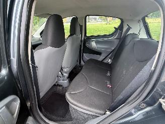 Toyota Aygo 50 kW (68 PK)   998 cc. picture 9