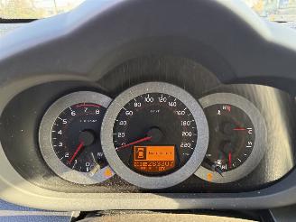Toyota Rav-4  picture 14