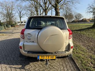 Toyota Rav-4  picture 4