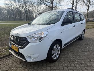 skadebil auto Dacia Lodgy  2018/1