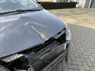 Kia Rio  picture 10