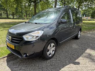 krockskadad bil auto Dacia Dokker  2014/2