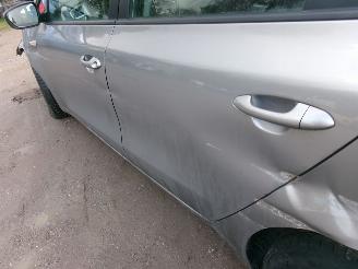 Kia Ceed 1.4 CRDI Break Comfort picture 16