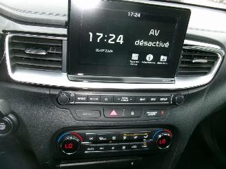 Kia Ceed 1.0  Turbo-GDI -Lounge 5 DRS HB - LOUNGE picture 30