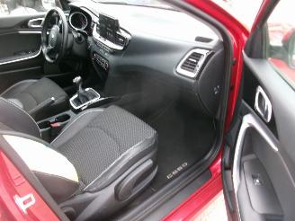 Kia Ceed 1.0  Turbo-GDI -Lounge 5 DRS HB - LOUNGE picture 24