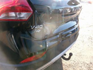 Volvo V-40 1.6 D - Cross Country picture 14