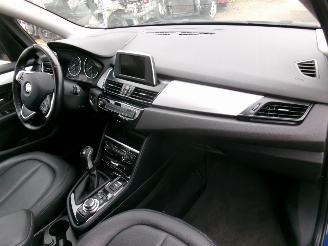 BMW 2-serie 218i Active Tourer picture 26