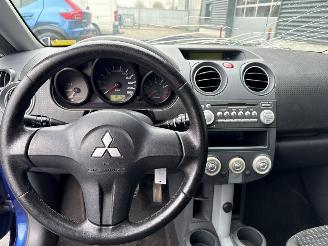 Mitsubishi Colt 1.1 12V Hatchback  Benzine 1.124cc 55kW (75pk) FWD picture 14