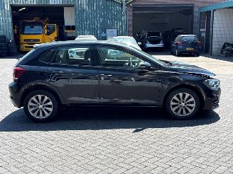 Volkswagen Polo 1.0 TSI 12V Hatchback 4Dr Benzine 999cc 70kW (95pk) FWD picture 6