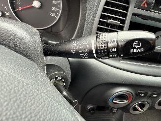 Hyundai Accent 1.4i 16V Hatchback  Benzine 1.399cc 71kW (97pk) FWD picture 18