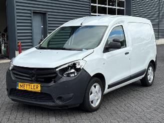 skadebil bedrijf Dacia Dokker 1.5 dCi 75 MPV  Diesel 1.461cc 55kW (75pk) FWD 2013/6