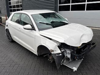 skadebil auto Audi A1 A1 Sportback (GBA), Hatchback 5-drs, 2018 1.0 25 TFSI 12V 2023/1