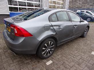 Volvo S-60 2.0 D2  POLAR+ DYNAMIC picture 2
