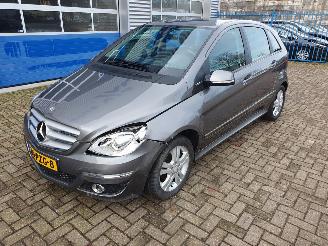 Mercedes B-klasse 160 BlueEFFICIENCY Business Class picture 2