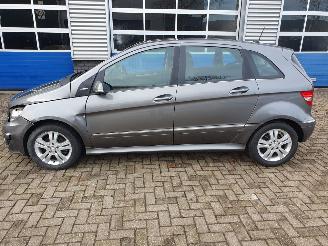 Mercedes B-klasse 160 BlueEFFICIENCY Business Class picture 3