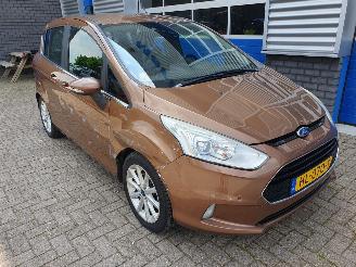 Ford B-Max 1.0 EcoBoost Titanium picture 7