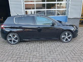 Peugeot 308 1.2 PureTech GT-line picture 6