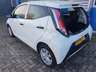Toyota Aygo 1.0 VVT-i x-fun picture 3